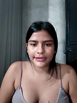 hot_cat19's cam snapshot