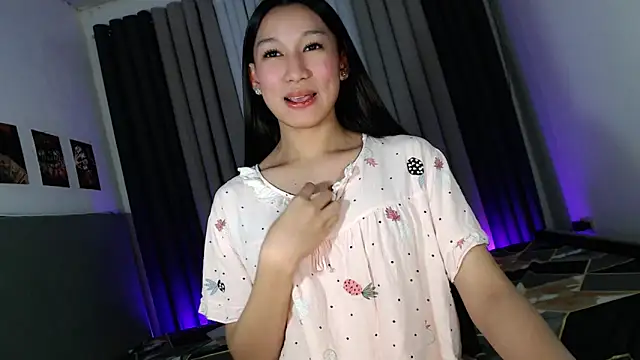 FuckDoll_Nathalie live sex cam