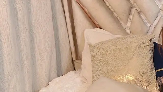 Amaliarand's cam snapshot