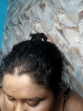 horny_diana's cam snapshot