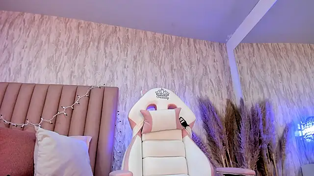 Emely_florence_'s cam snapshot