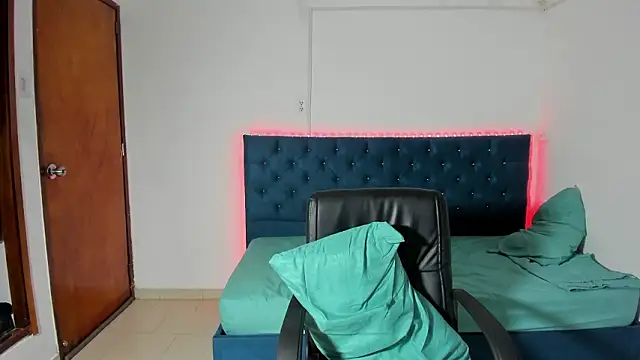 jordan_colman's cam snapshot