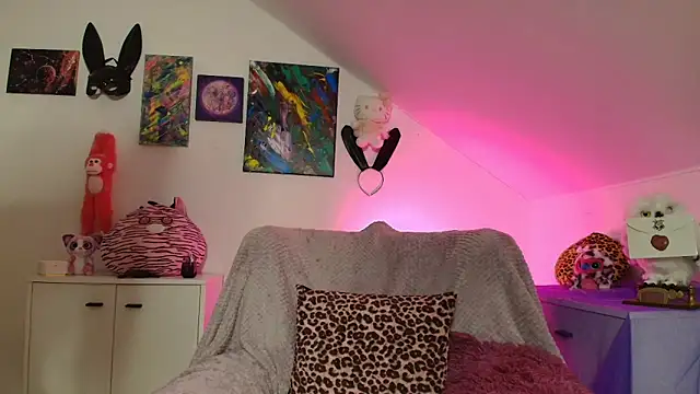 PinkHurricaneOfficial's cam snapshot