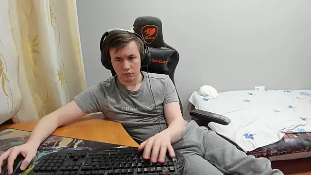 iliaskrislove live sex cam