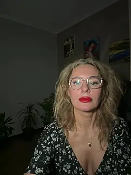 Tania201243's cam snapshot