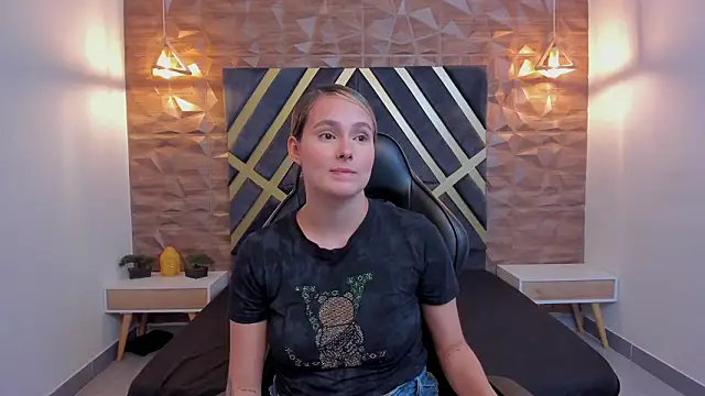 Emmaa_white_'s cam snapshot