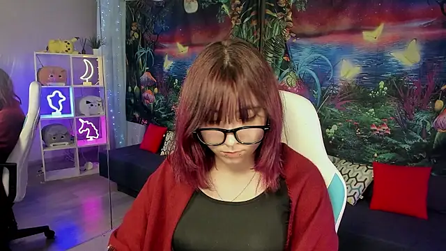 ClaraParks's cam snapshot