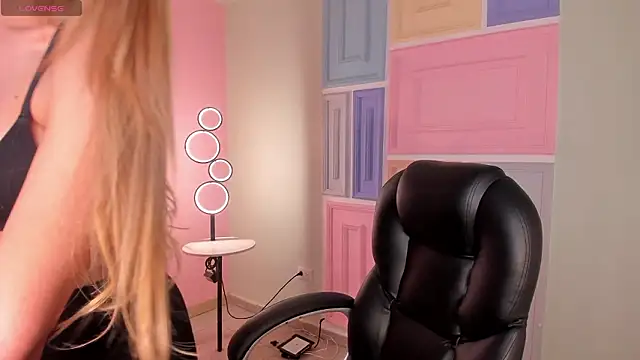 LexieWayne live sex cam