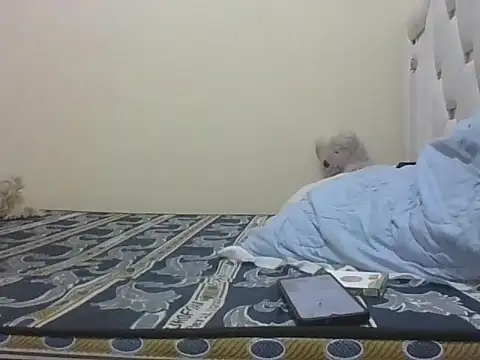 Nasty-Linda's cam snapshot