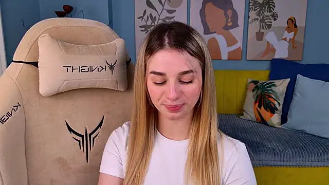 SweetyLicky's cam snapshot