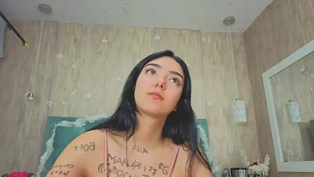 Marcelaa_fox's cam snapshot