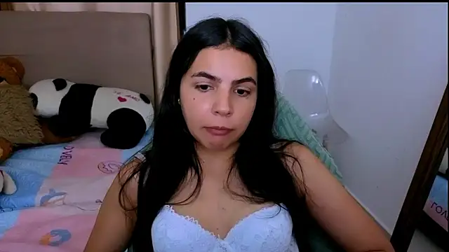 _elenna's cam snapshot