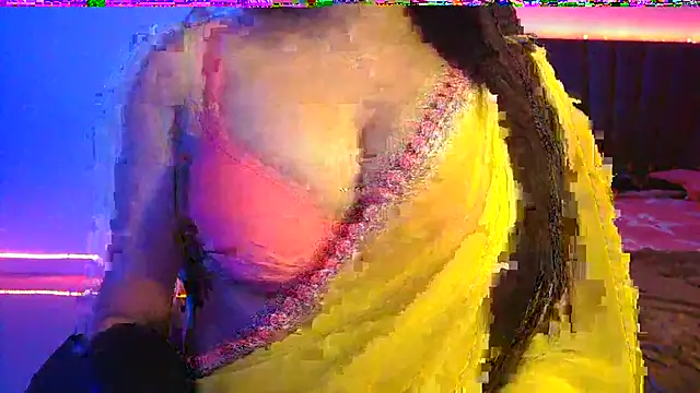 Komalika24's cam snapshot