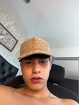 Lander_Cruz live sex cam