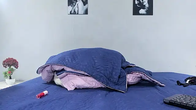 sexynova_93's cam snapshot