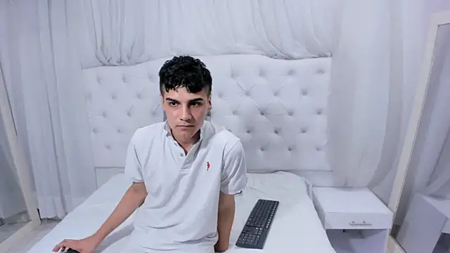 frank_jhonsson live sex cam