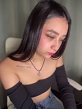 AshleyPinkk_'s cam snapshot