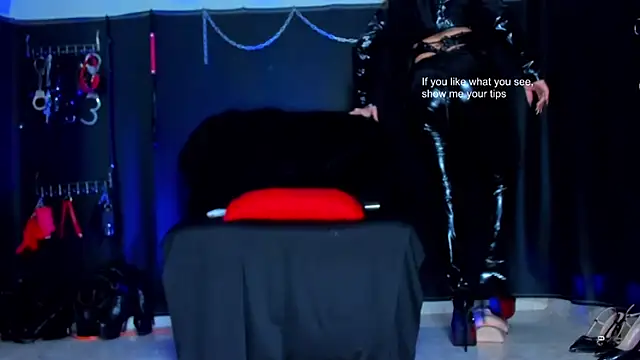 KaramStone's cam snapshot