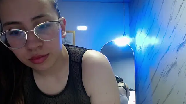 Megan_Hot_v's cam snapshot