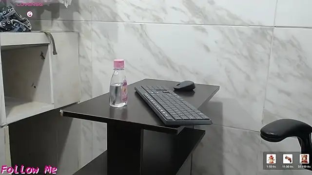 roderick516736's cam snapshot