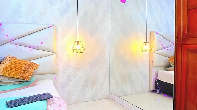 lulukawai16's cam snapshot