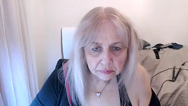 SusiLifeXXX's cam snapshot