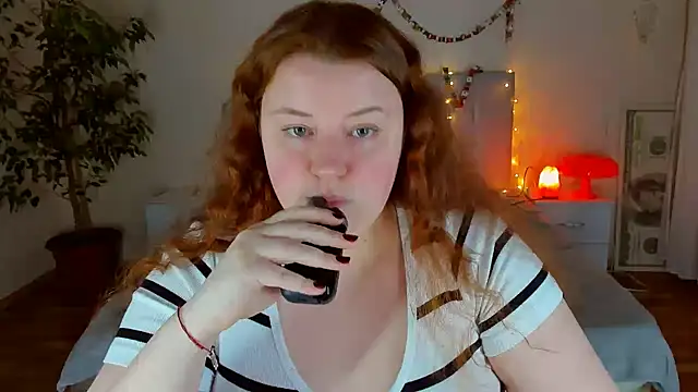 PolinaSalvatore's cam snapshot