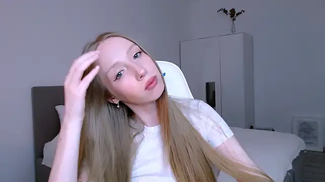 Luna_insniity's cam snapshot