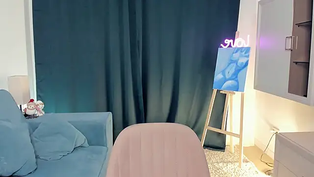 KerenFurguson's cam snapshot