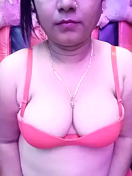 ella_mariya's cam snapshot