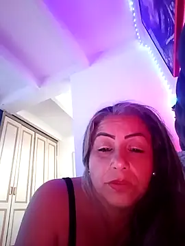 maynor_1998's cam snapshot