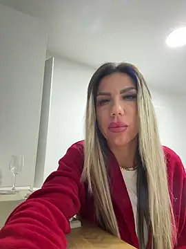 Missolevelvet's cam snapshot