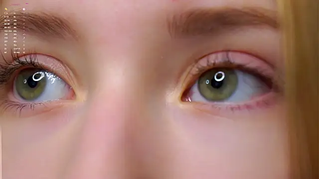 SunnivaCovil's cam snapshot