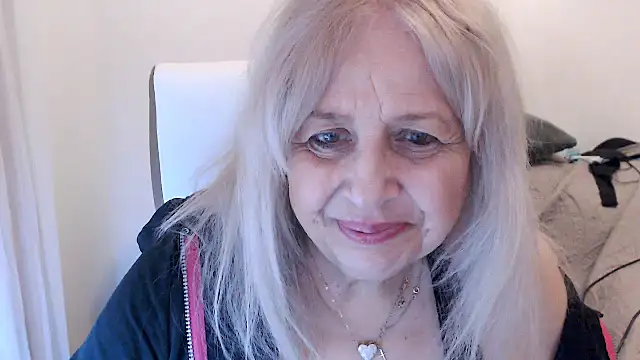 SusiLifeXXX's cam snapshot