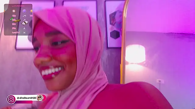 afrodita_smith08's cam snapshot