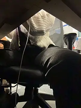 Wild_Jaz69's cam snapshot