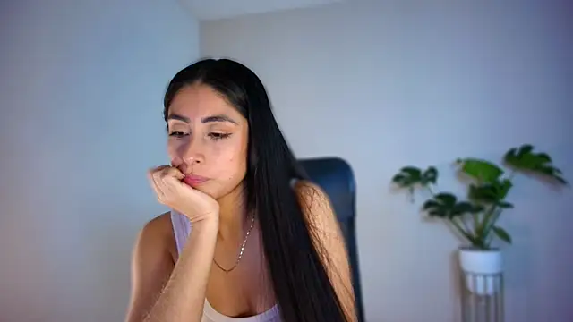 auroracaruso11's cam snapshot