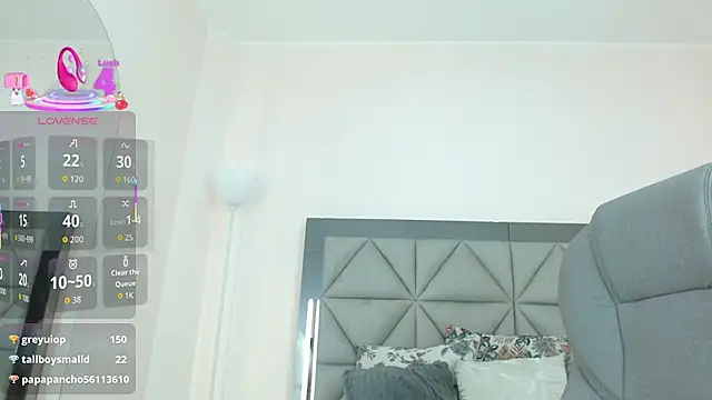 miaarodriguez1_'s cam snapshot