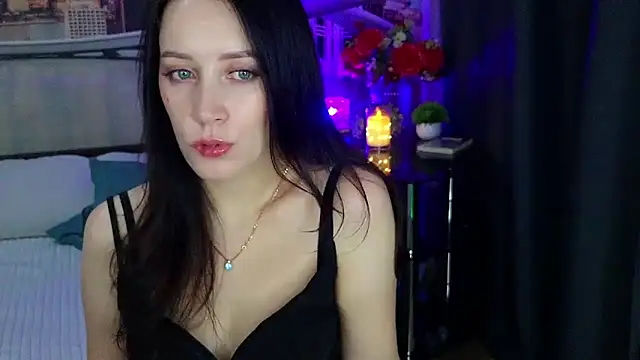 MonicaSweetx's cam snapshot