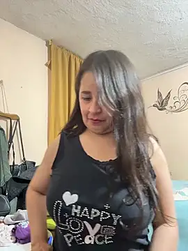 latinfemale live sex cam