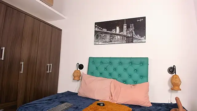 juliana_13's cam snapshot