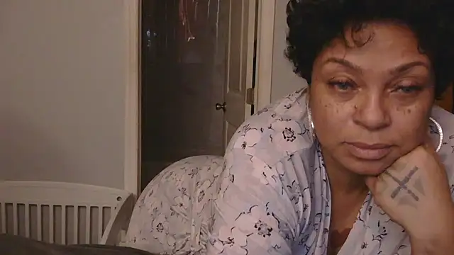 MSweetLindaParks live sex cam