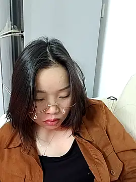 __BingBing__'s cam snapshot