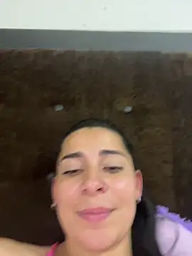 Meganmilk1 live sex cam