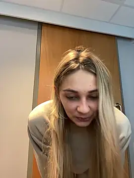 skyemorgan01 live sex cam