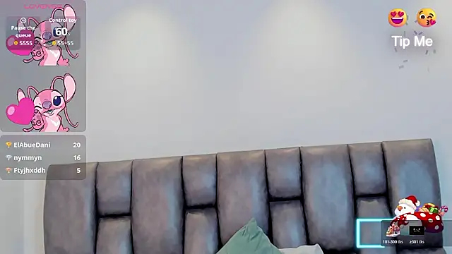 sofiacaramel's cam snapshot