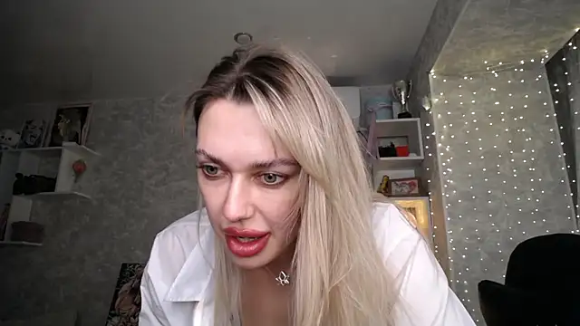 NickyAdamidi's cam snapshot