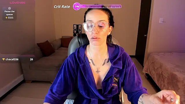 Kristen_Garner's cam snapshot