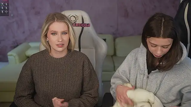 Regina_Sweet054's cam snapshot