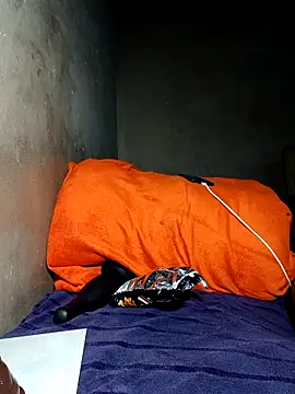 khetyvile live sex cam